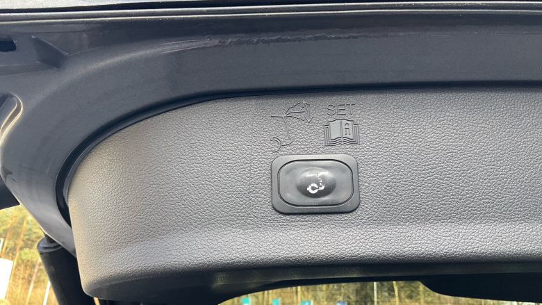 Ford Kuga 1.5 TDCi ST-Line Edition 5dr 2WD Diesel Estate